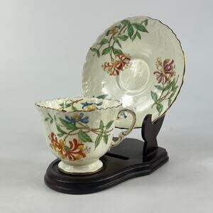 Aynsley England Bone China Honeysuckle Teacup & Saucer Set Floral Gold Trim